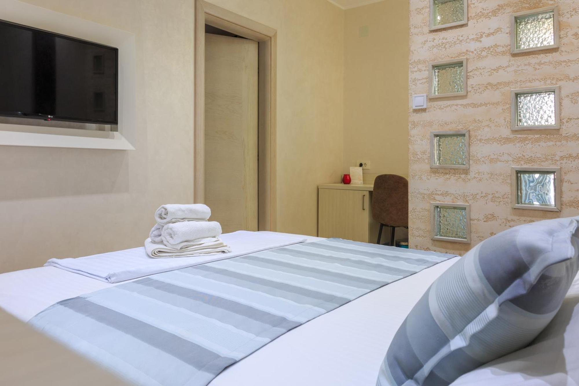 Hotel Maksim Herceg Novi Ngoại thất bức ảnh