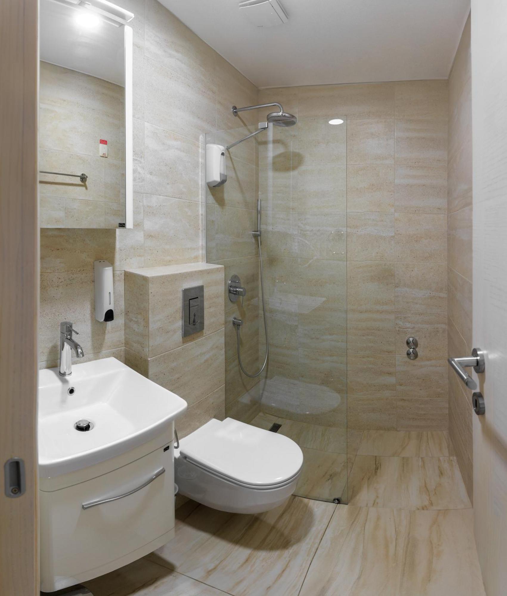 Hotel Maksim Herceg Novi Ngoại thất bức ảnh